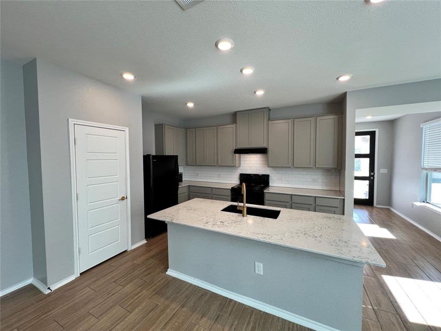 Del Valle House: 6516 Carriage Pines Drive