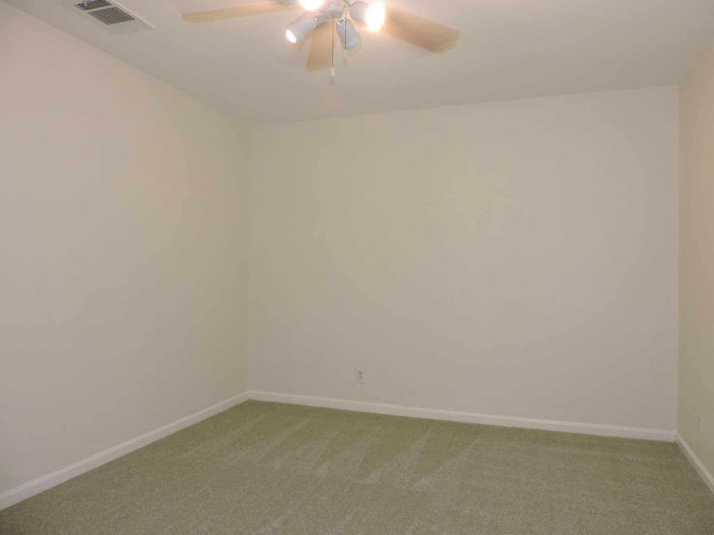 Austin House: 1625 Chippeway Lane