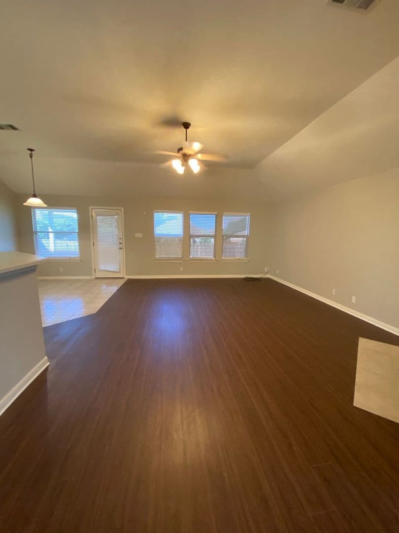 Pflugerville House: 617 Kingston Lacy Blvd.