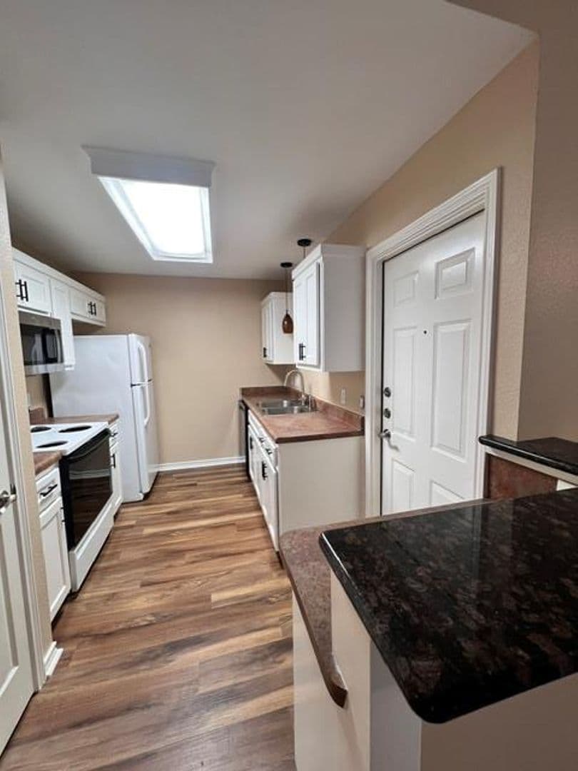 Austin House: 13330 Water Oak Lane, Unit A