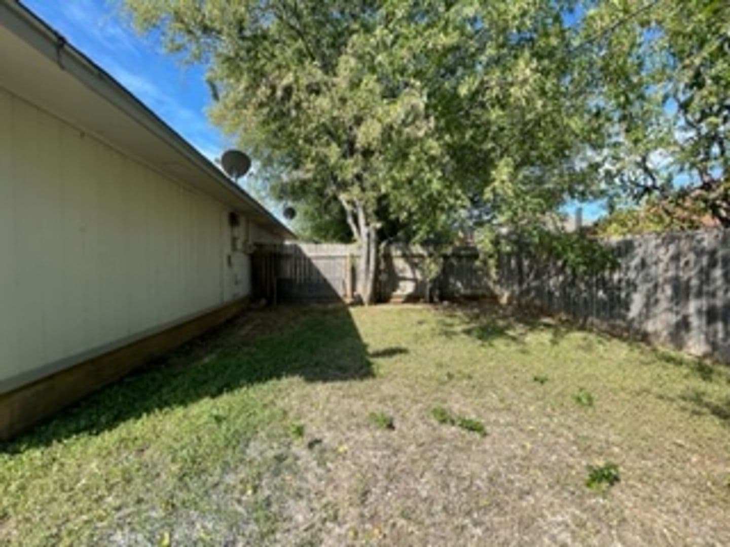Round Rock House: 606-B Country Aire