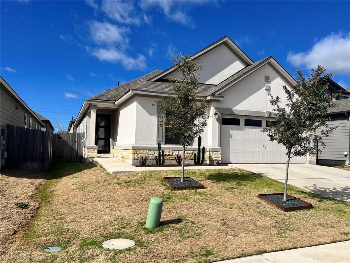 Del Valle House: 6516 Carriage Pines Drive