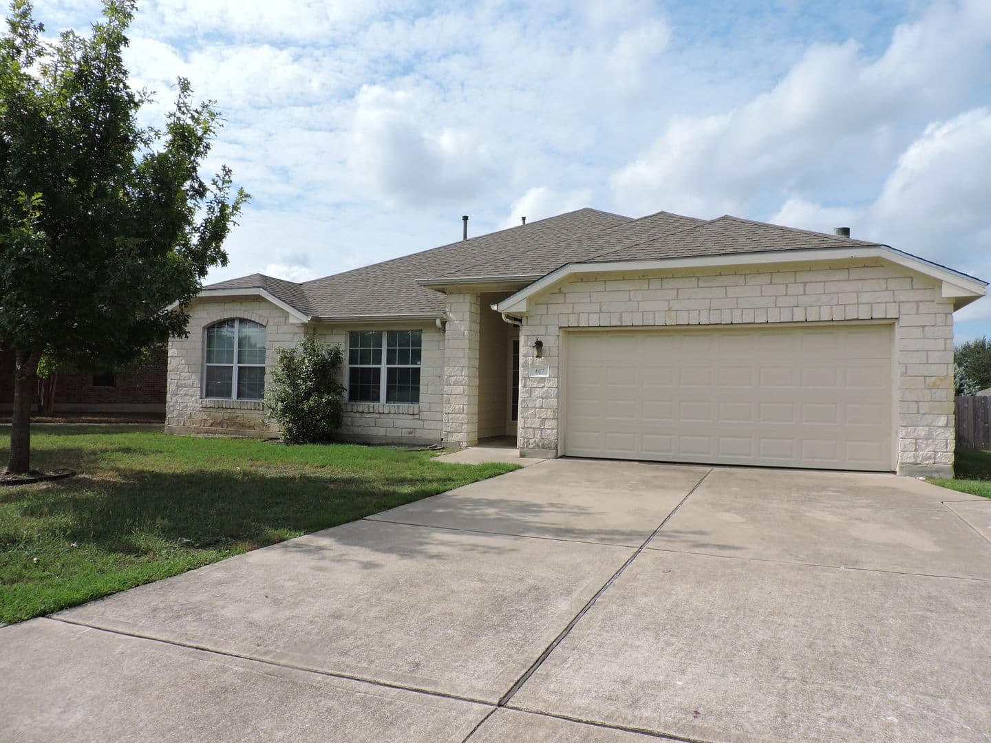 Pflugerville House: 617 Kingston Lacy Blvd.