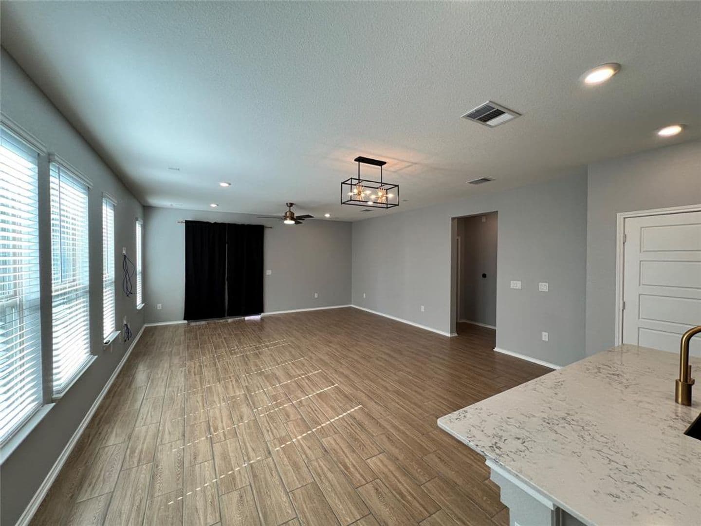 Del Valle House: 6516 Carriage Pines Drive
