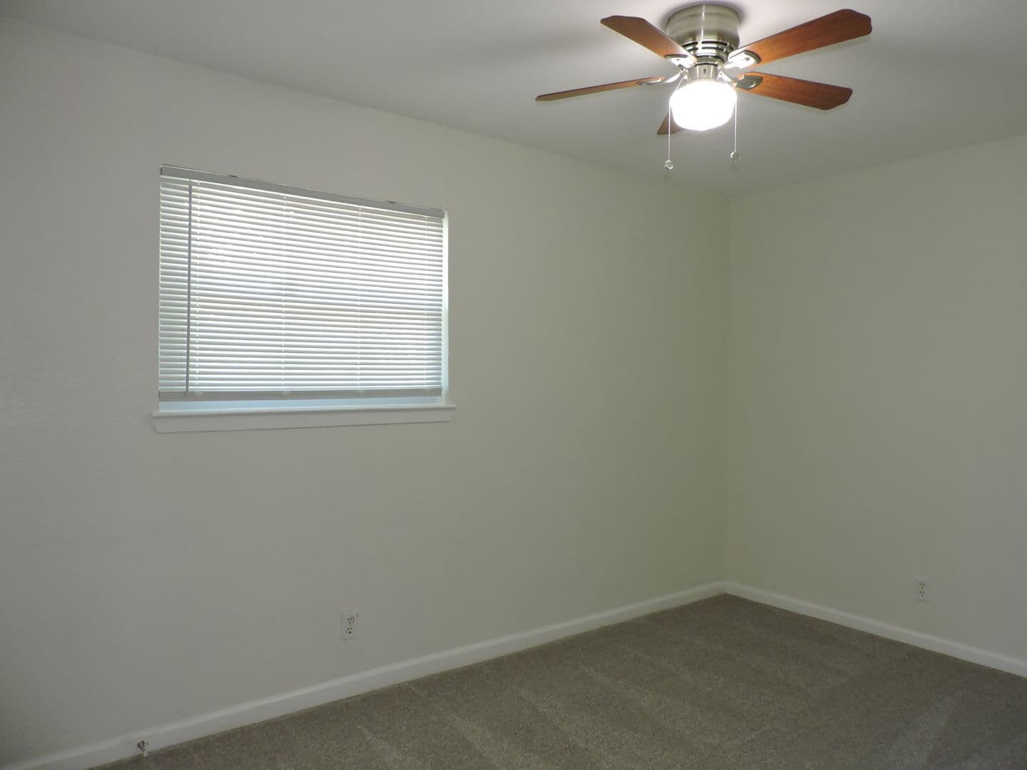 Austin House: 1625 Chippeway Lane