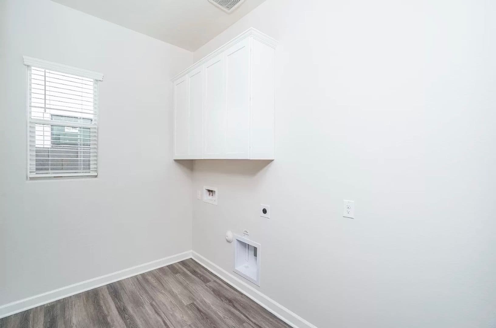 GOODYEAR House: 15565 S 181ST LN
