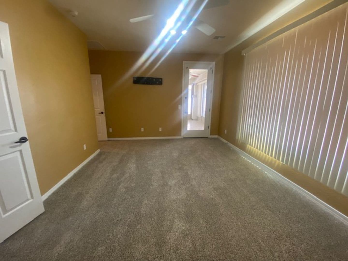 SAN TAN  VALLEY House: 504 W TWIN PEAKS