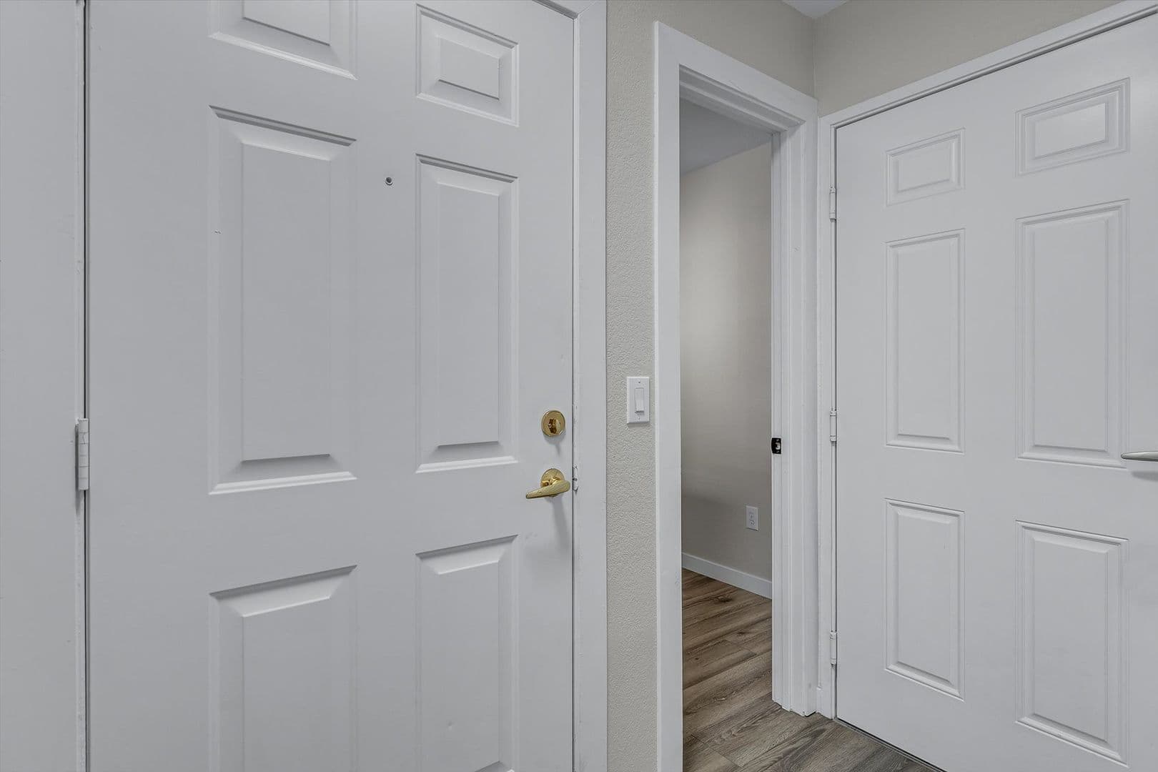 PHOENIX House: 18250 N CAVE CREEK RD #180