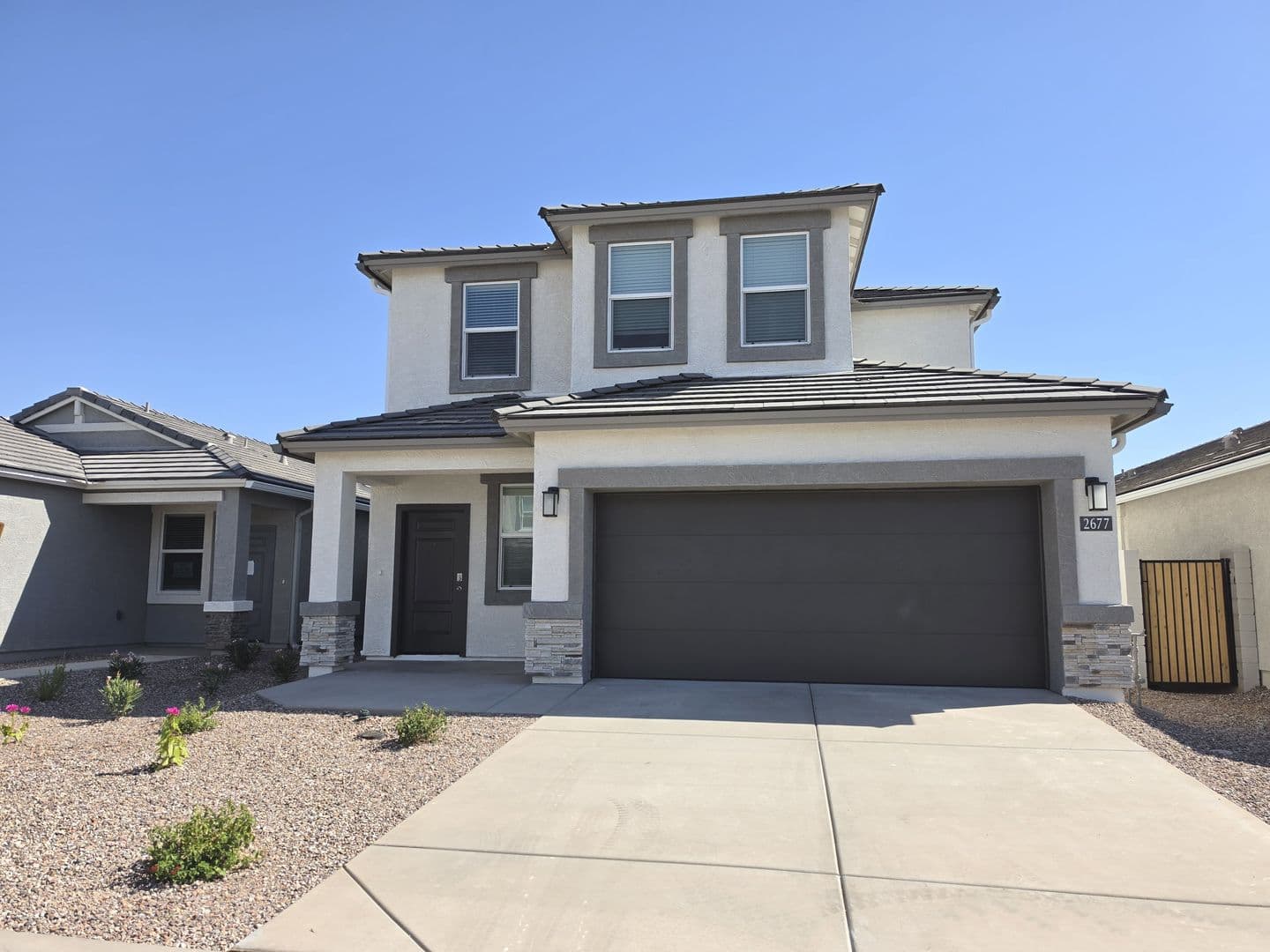 APACHE JUNCTION House: 2677 W SIMONE AVE