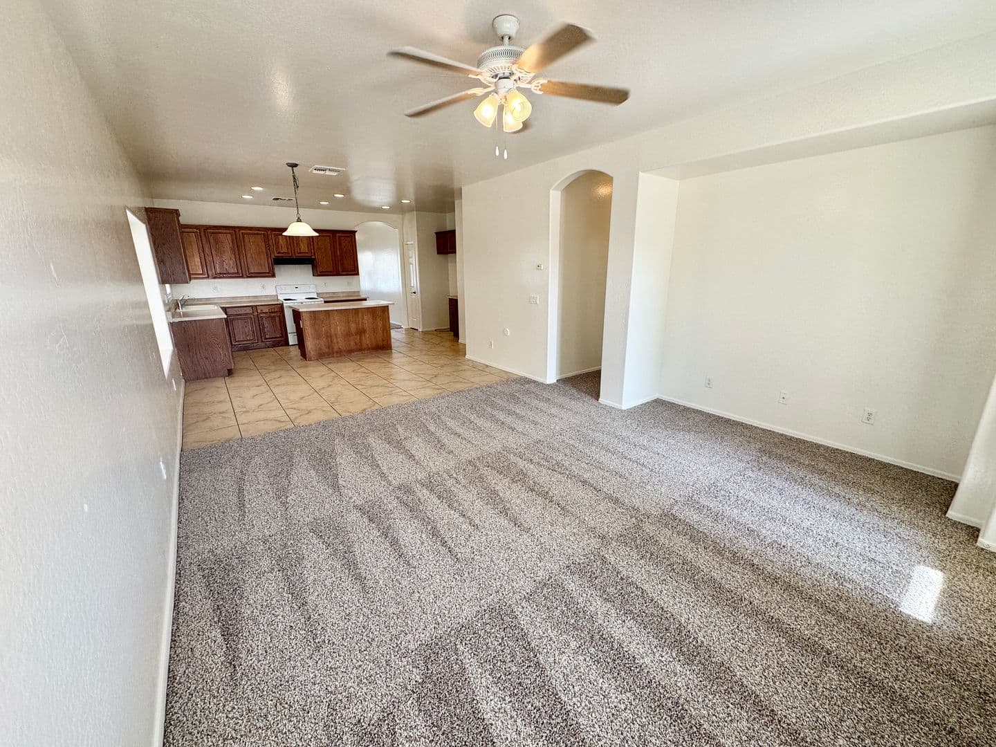 AVONDALE House: 314 S 117TH DR