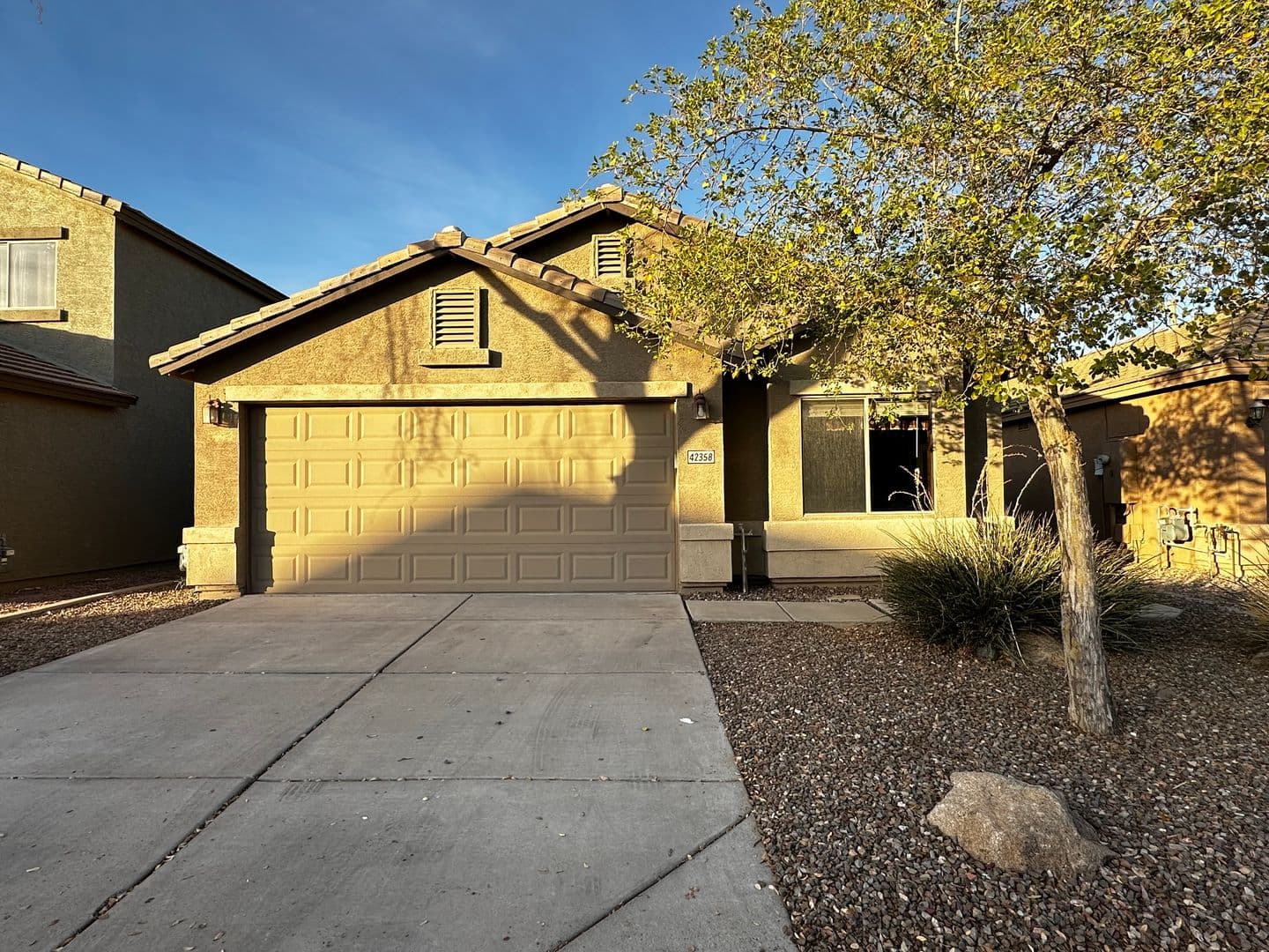 MARICOPA House: 42358 W SUNLAND DR