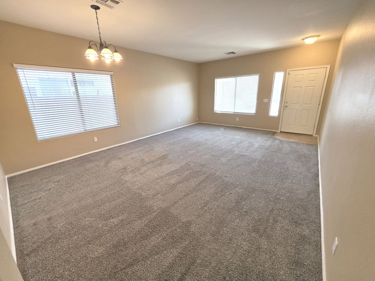MARICOPA House: 44026 W GRANITE DR