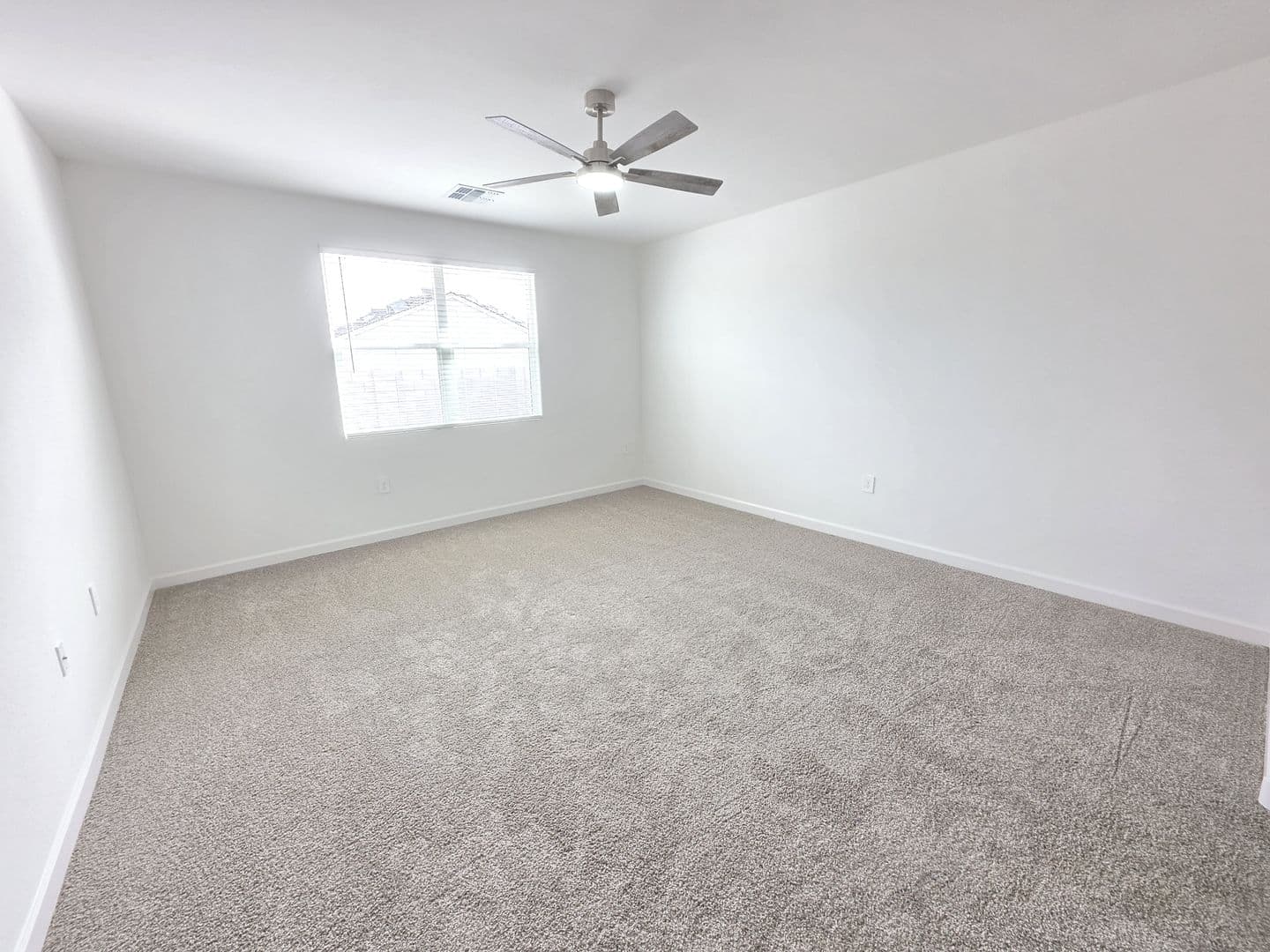 APACHE JUNCTION House: 2677 W SIMONE AVE