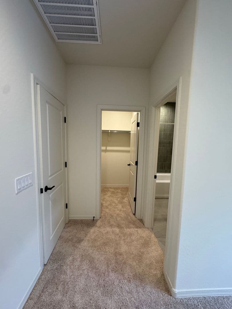 SURPRISE House: 17156 W SMOKETREE DR