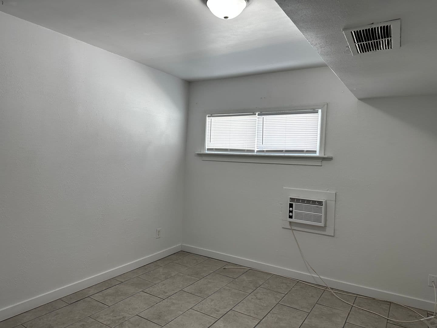 EL MIRAGE Apartment: 13913 N PALM ST #14