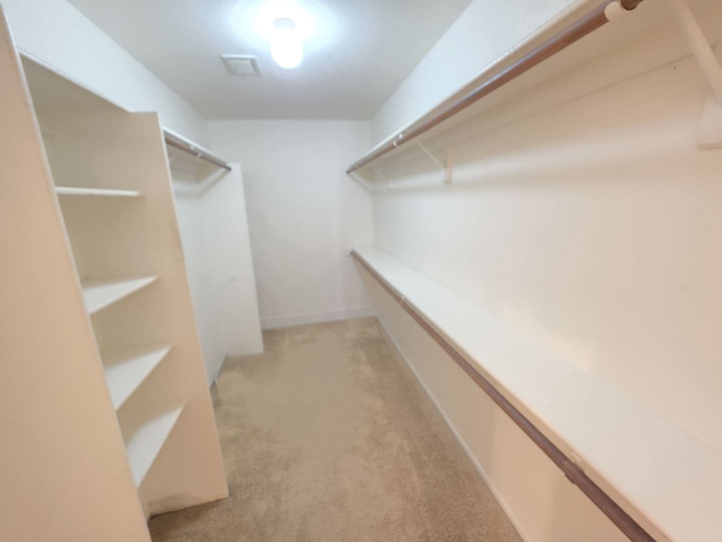 PHOENIX House: 513 E TARO LN