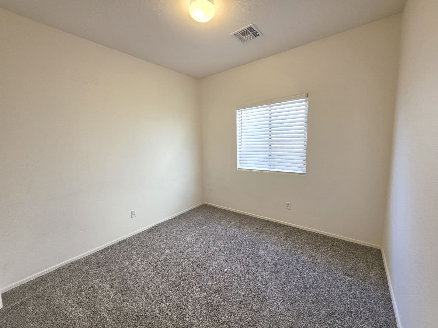 MARICOPA House: 44026 W GRANITE DR