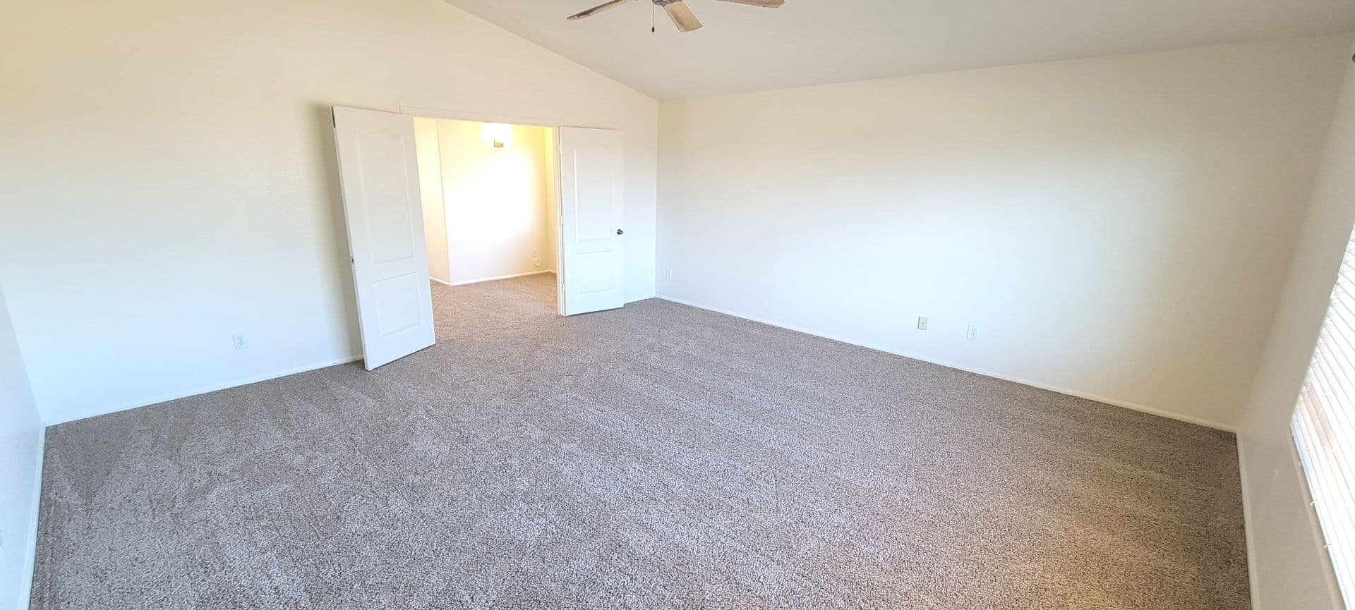 SAN TAN VALLEY House: 306 W HEREFORD DR