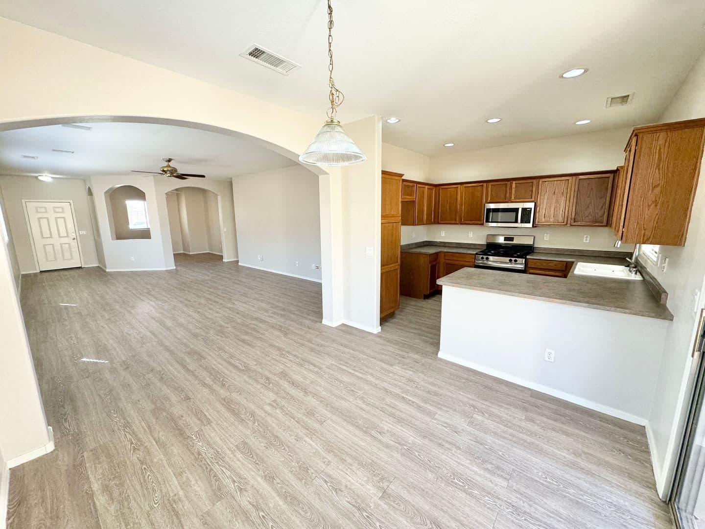 SURPRISE House: 17014 W BRIDLINGTON LN