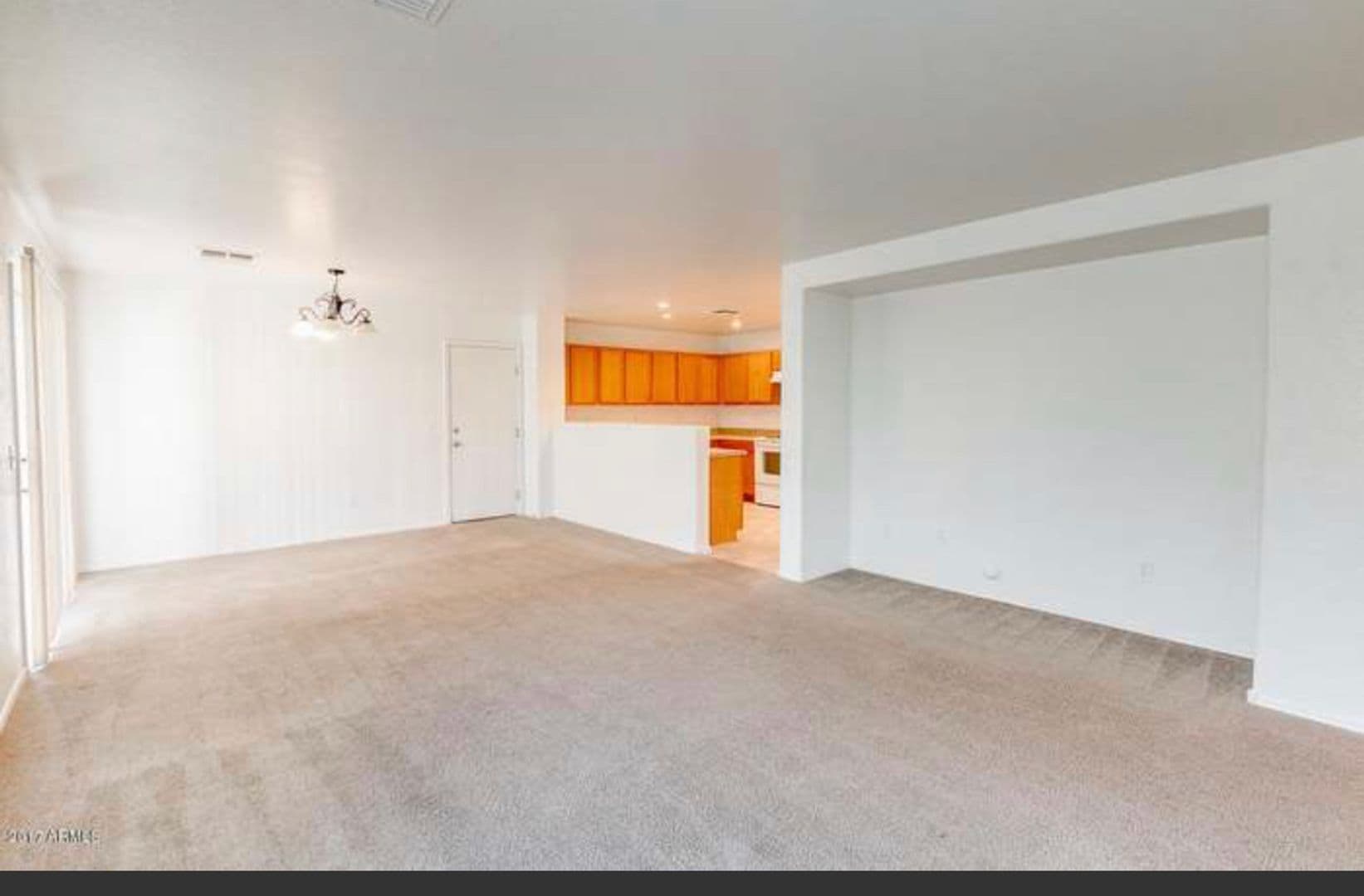 GILBERT House: 1332 S LOBACK LN