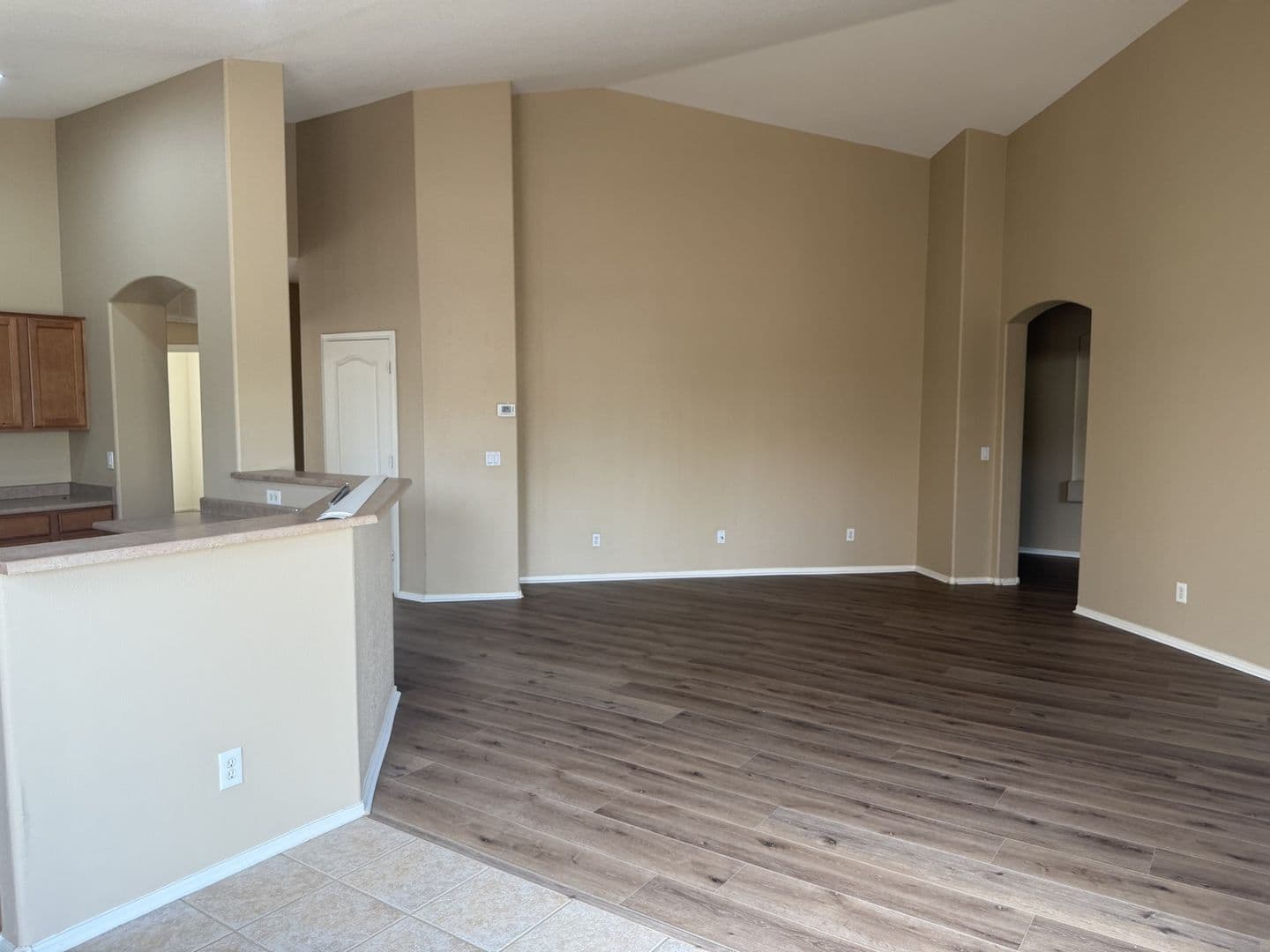 MESA House: 10316 E JAN AVE