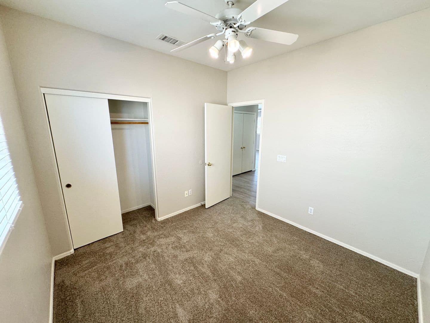 SURPRISE House: 17014 W BRIDLINGTON LN
