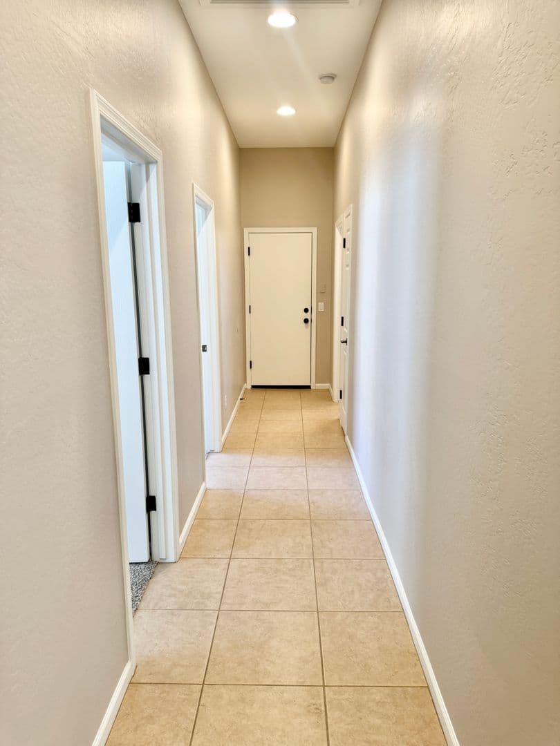PHOENIX House: 33007 N 23RD AVE