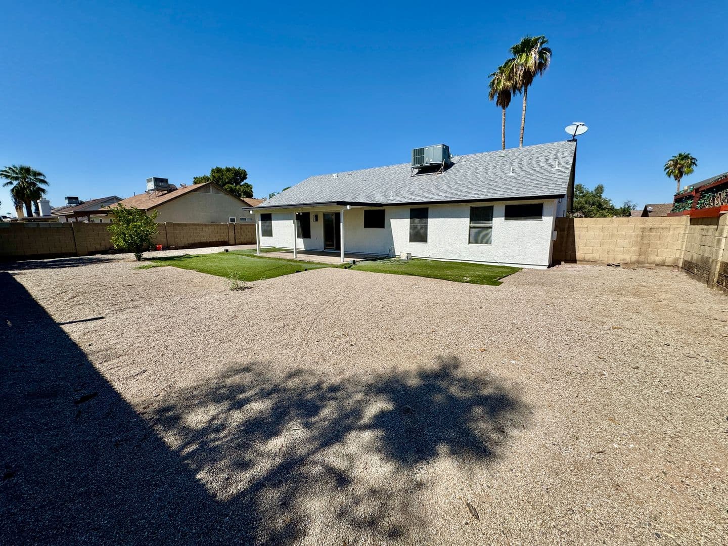 PEORIA House: 6951 W CHERYL DR