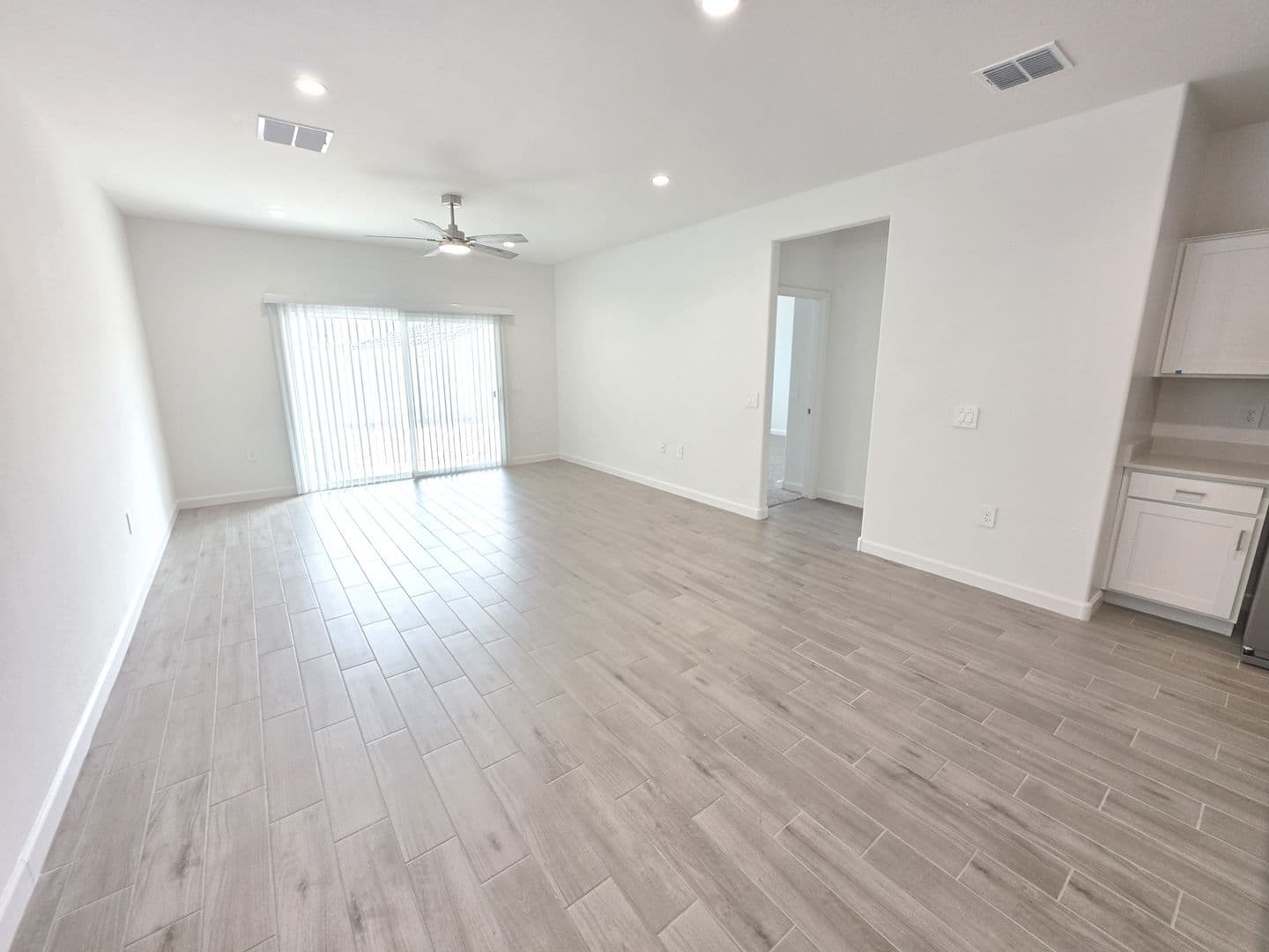 APACHE JUNCTION House: 2677 W SIMONE AVE
