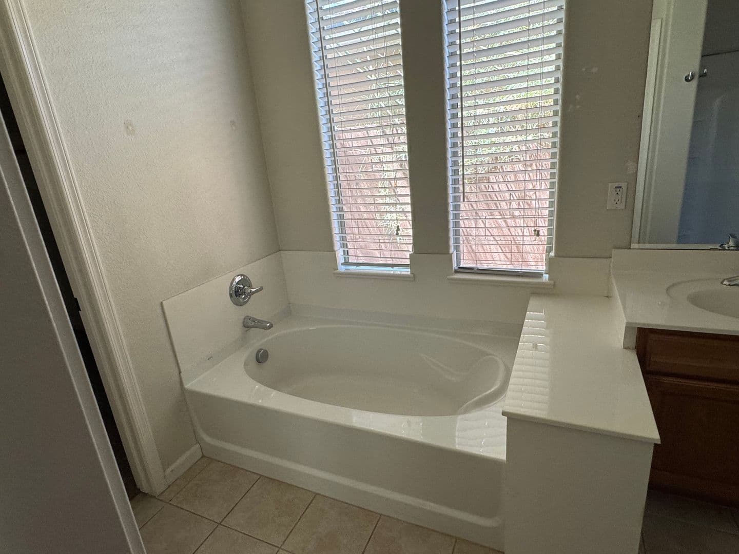 GOODYEAR House: 13518 W CYPRESS ST