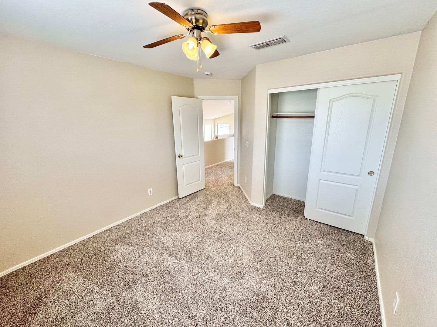 AVONDALE House: 1941 N 107TH DR