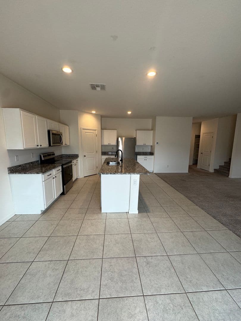 MARICOPA House: 35282 W SANTA CLARA AVE