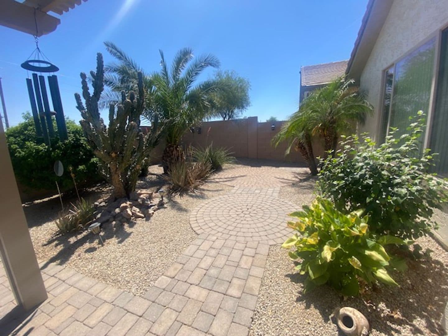 SAN TAN  VALLEY House: 504 W TWIN PEAKS