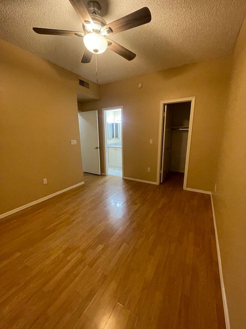 GLENDALE Condo: 8888 N 47TH AVE #141