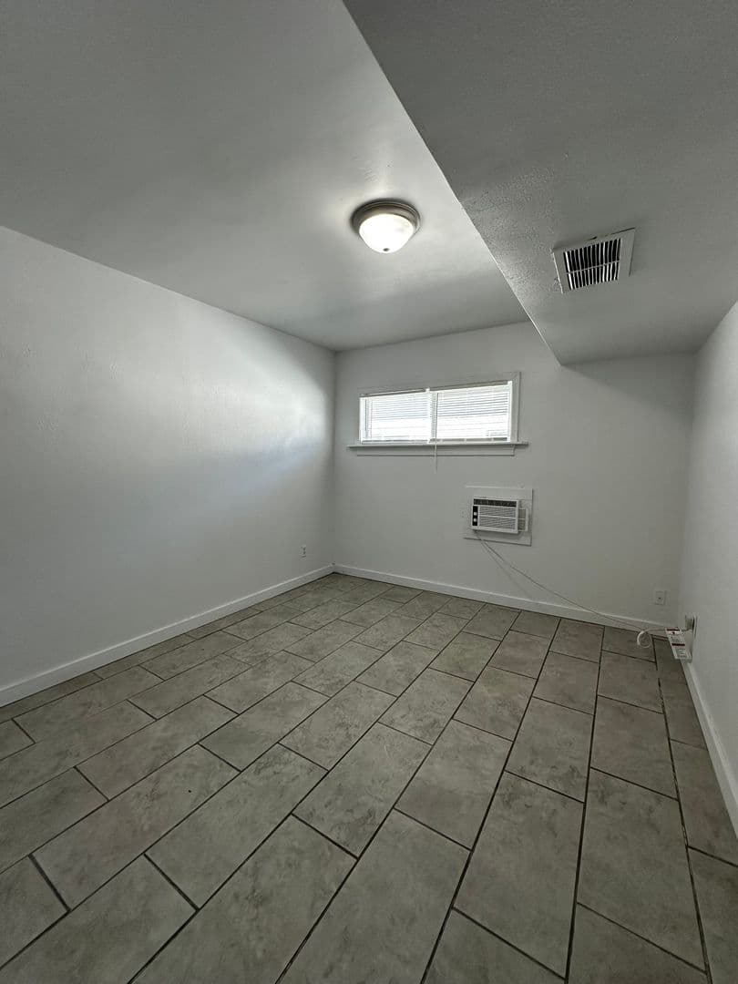 EL MIRAGE Apartment: 13913 N PALM ST #14