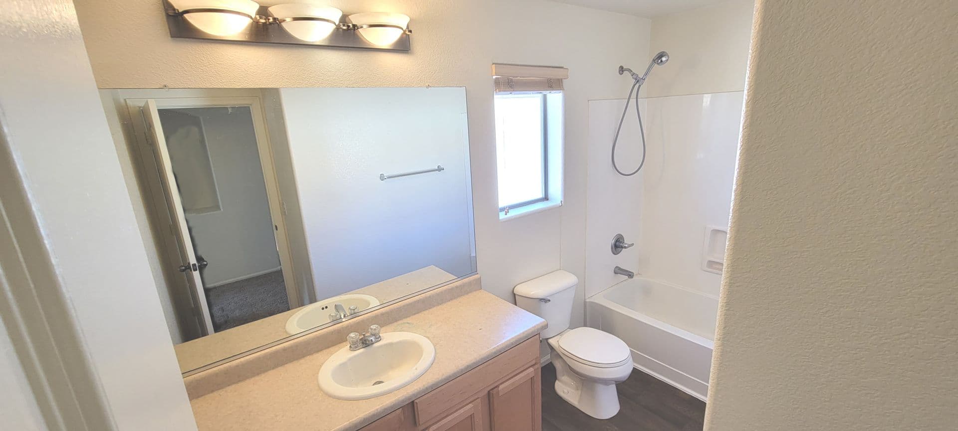 SAN TAN VALLEY House: 306 W HEREFORD DR