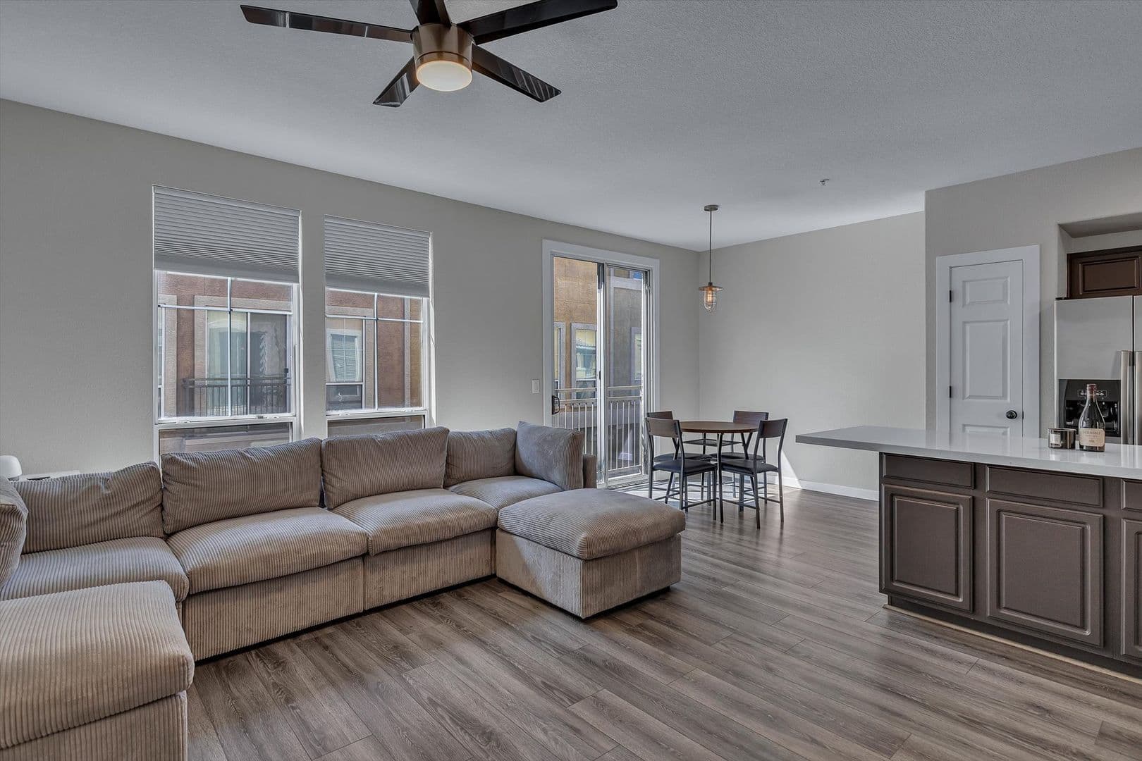 PHOENIX House: 18250 N CAVE CREEK RD #180