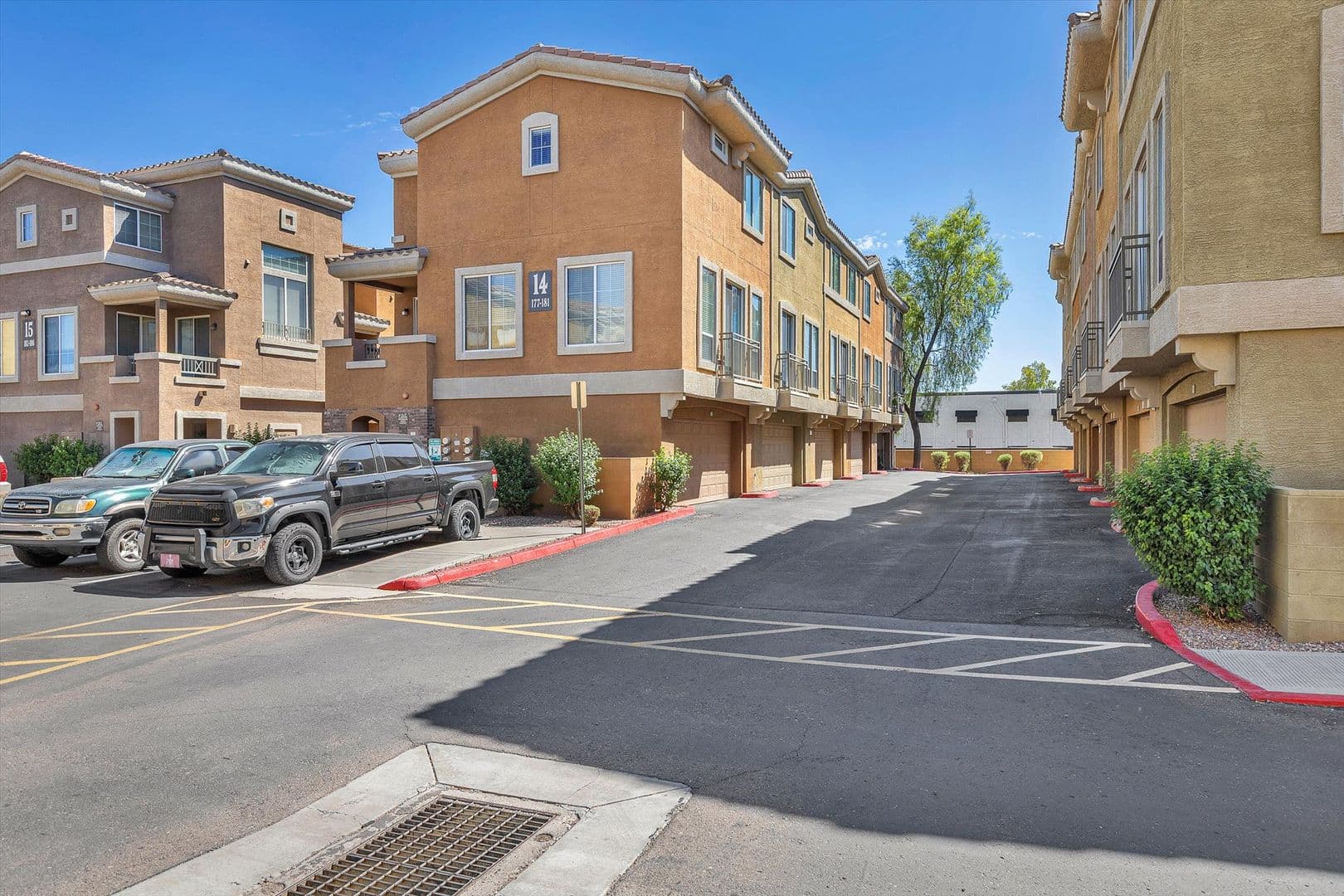 PHOENIX House: 18250 N CAVE CREEK RD #180