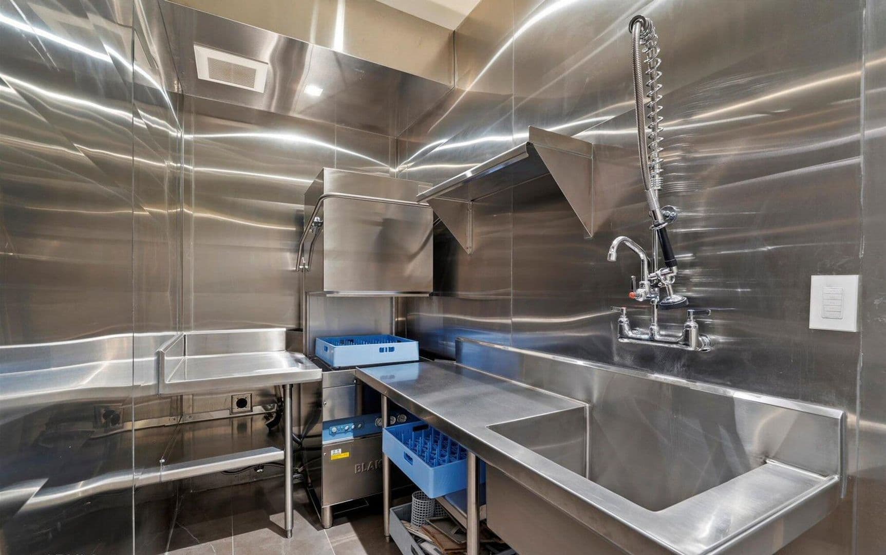 PHOENIX House: 341 E MONTE VISTA RD