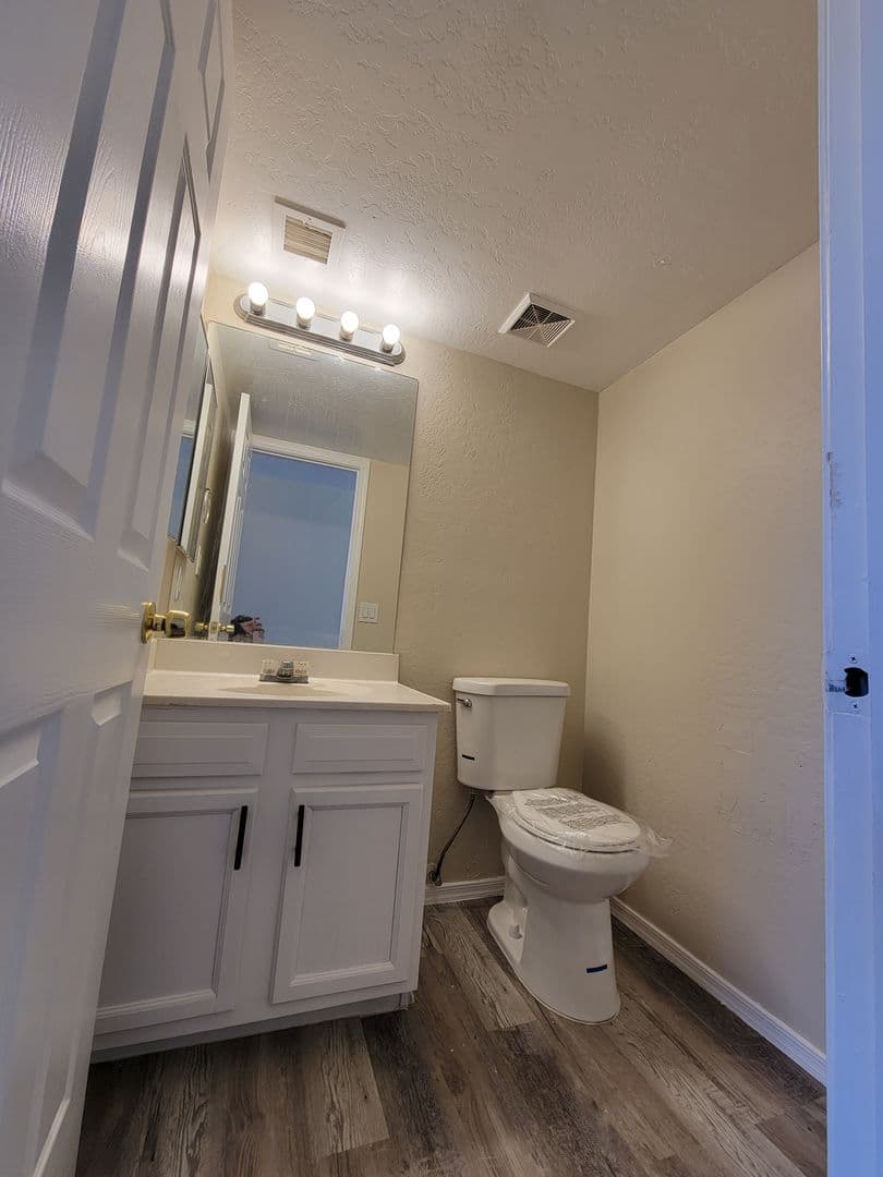 ARIZONA CITY House: 15147 S YAVA RD UNIT D