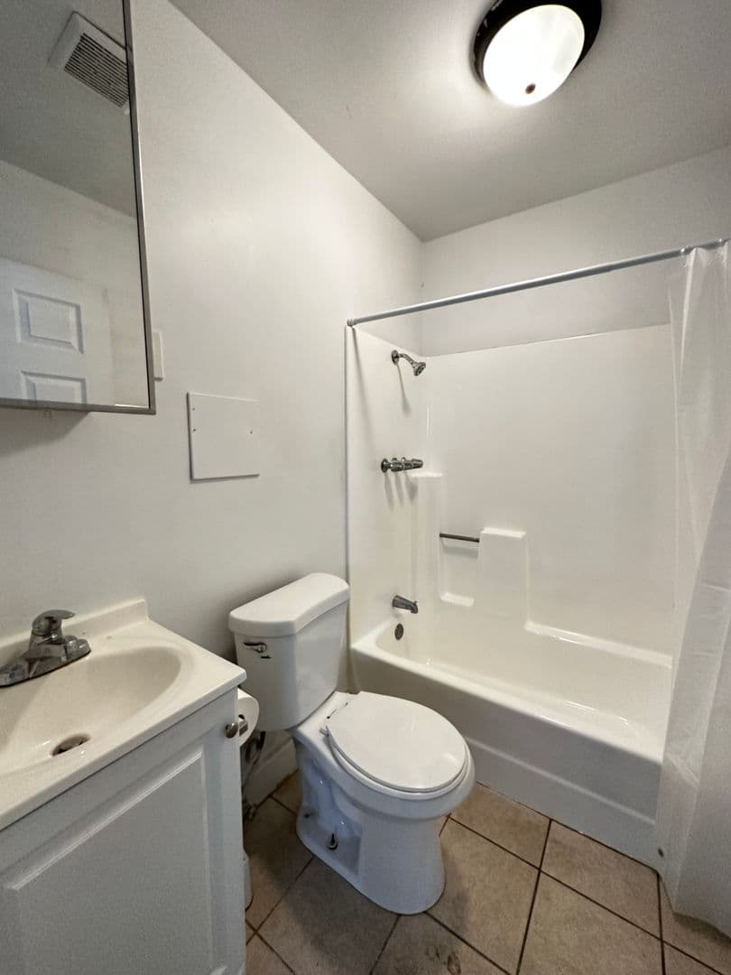 EL MIRAGE Apartment: 13913 N PALM ST #11