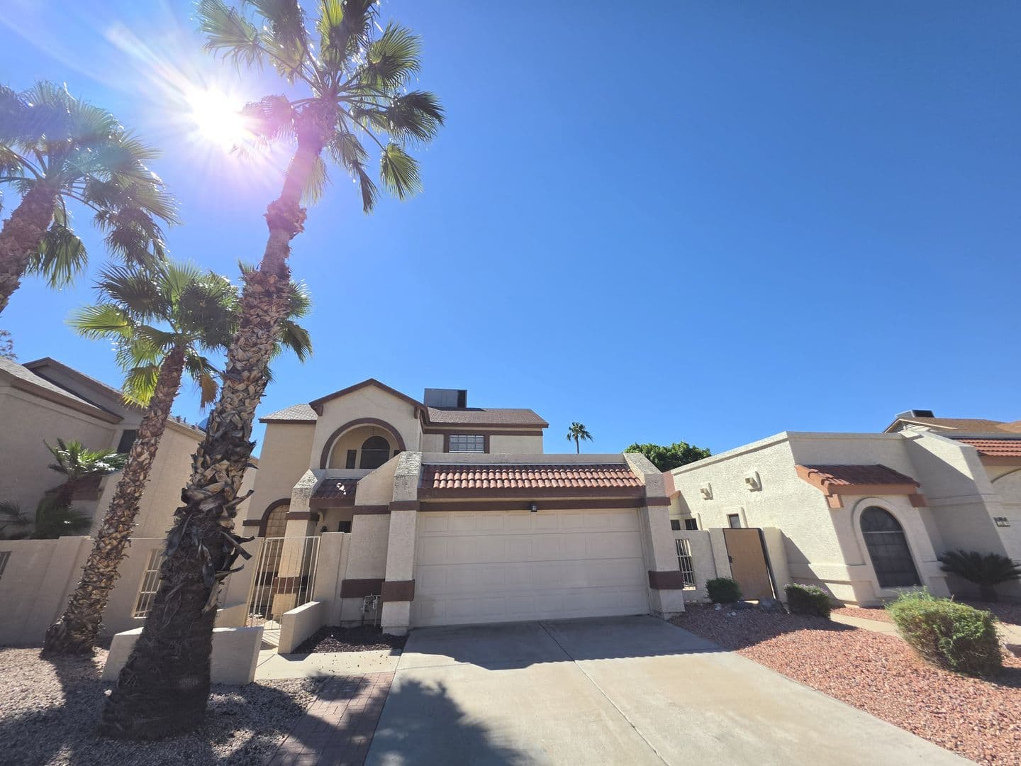 PHOENIX House: 513 E TARO LN