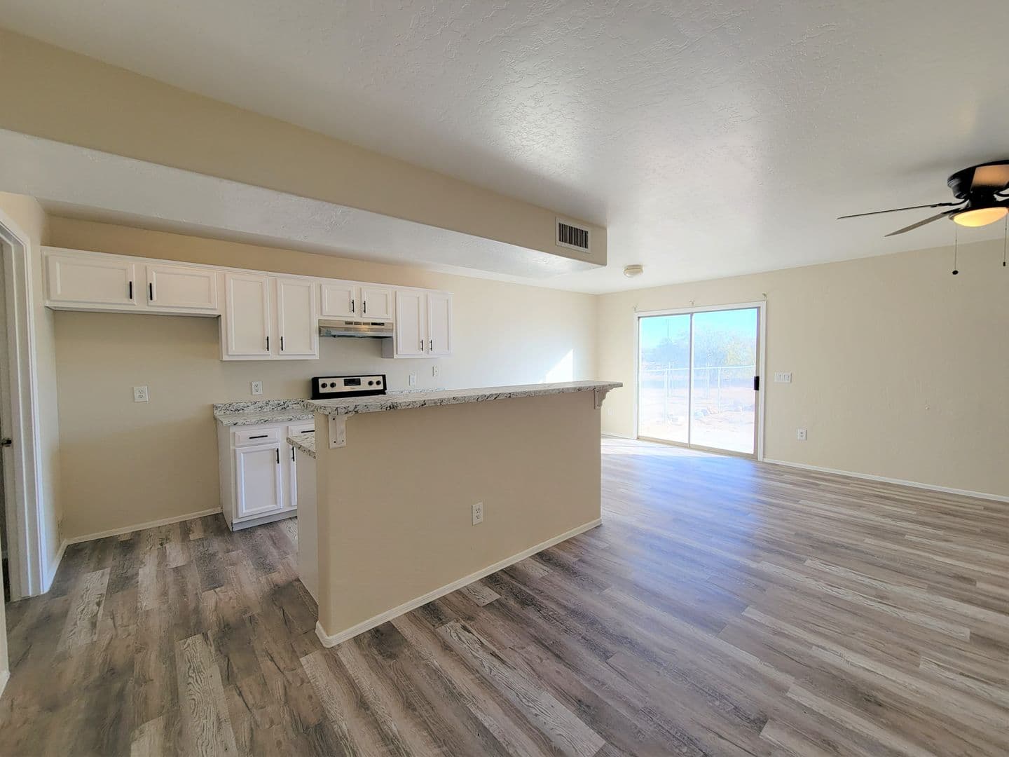 ARIZONA CITY House: 15147 S YAVA RD UNIT A