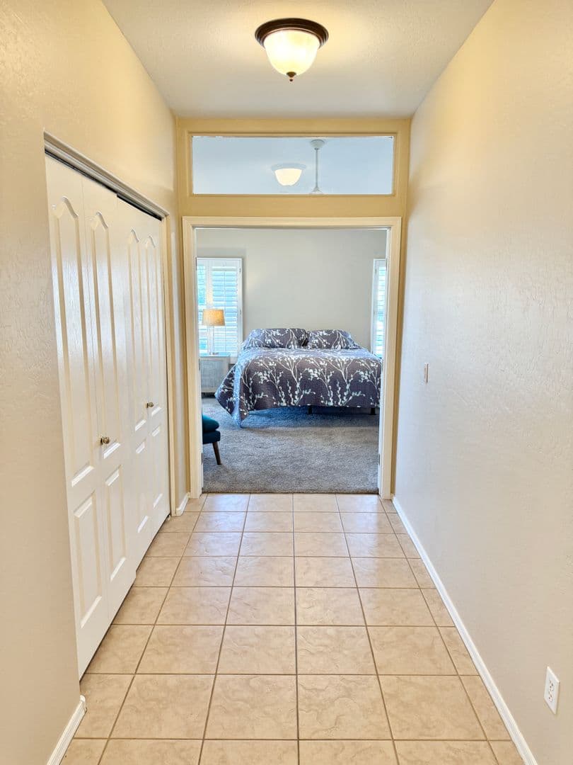 PEORIA House: 14971 N 88TH LN