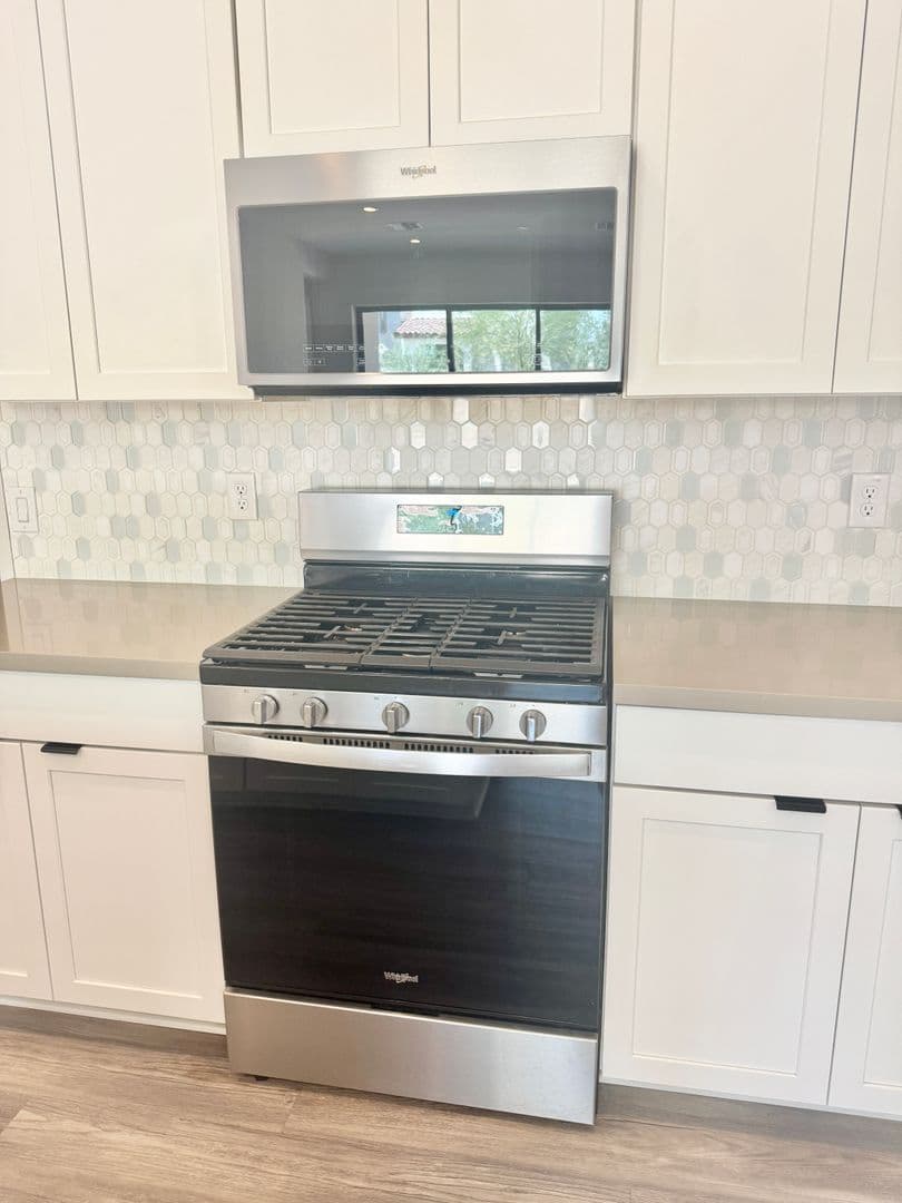 GOODYEAR House: 15565 S 181ST LN