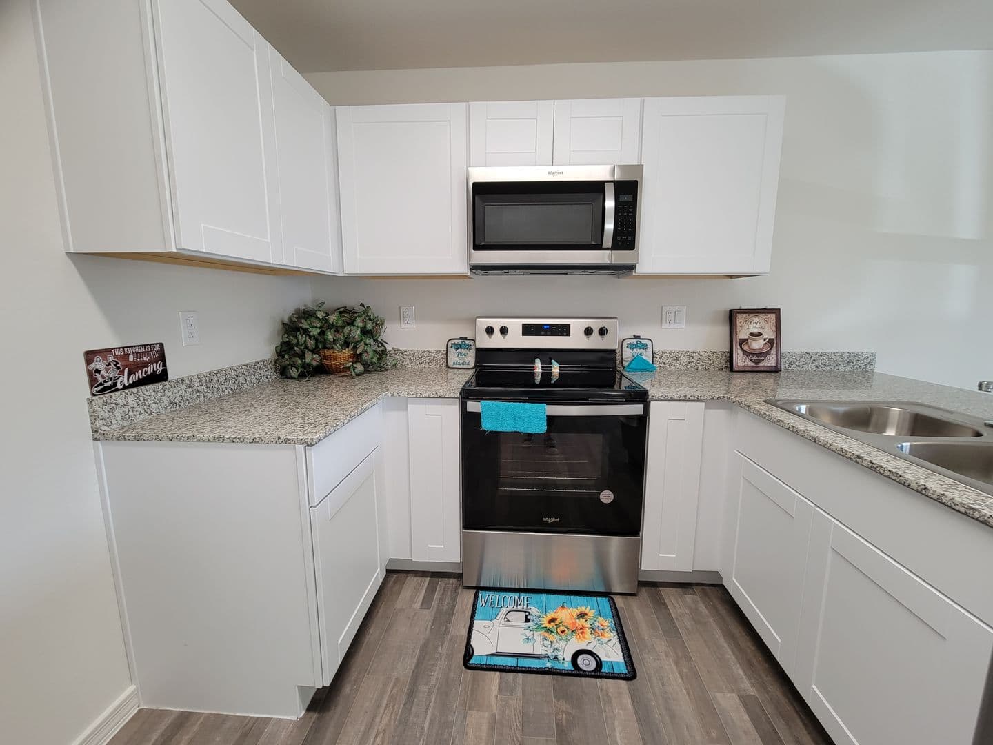 ARIZONA CITY House: 15545 S CHERRY HILLS DR