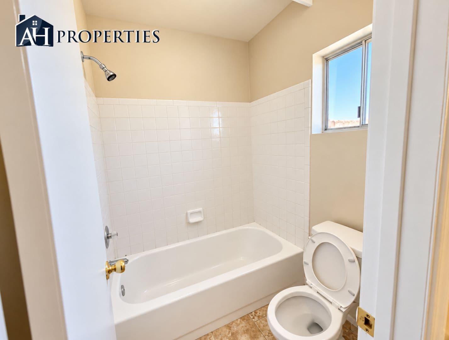 PEORIA House: 7062 W CARON DR