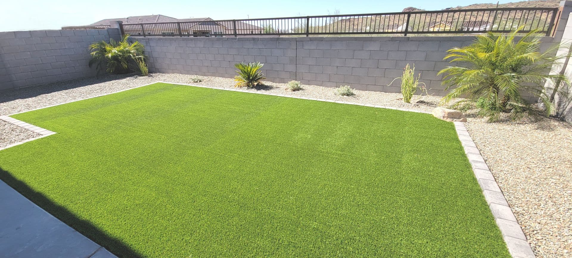 PEORIA House: 13573 W SHIFTING SANDS DR