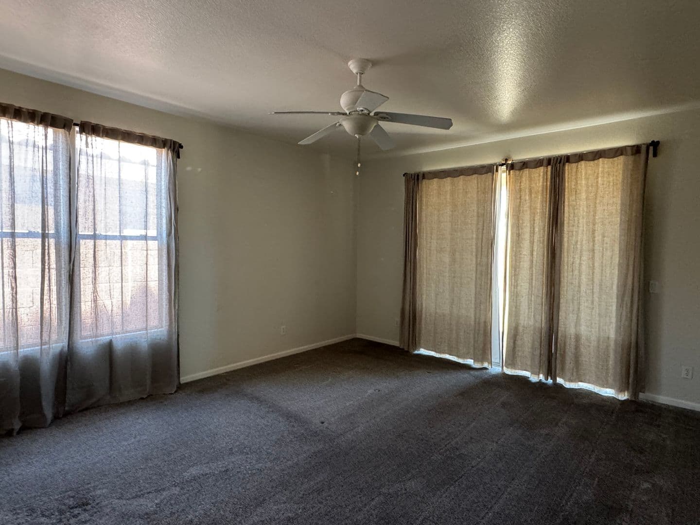 GOODYEAR House: 13518 W CYPRESS ST