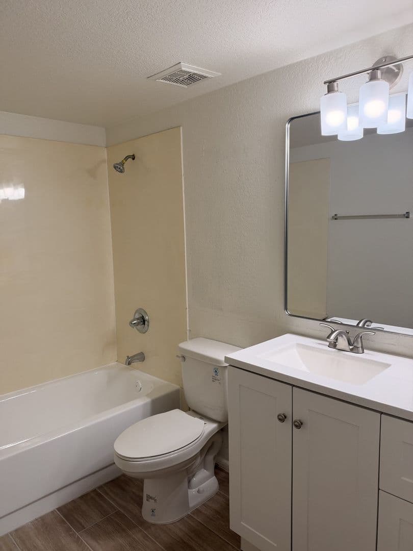 PHOENIX House: 8938 W FAIRMOUNT AVE